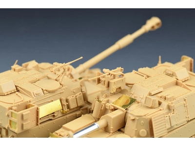 M109a7 Paladin Self-propelled Howitzer - image 5