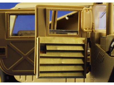 M-113A2 Desert I. F.F. /C. I.F.  i. d. panels 1/35 - Tamiya - image 4