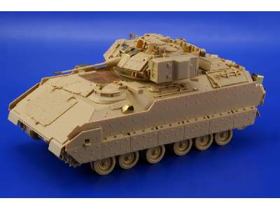 M-2A2 OIF 1/35 - Academy Minicraft - image 5