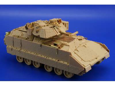 M-2A2 OIF 1/35 - Academy Minicraft - image 8