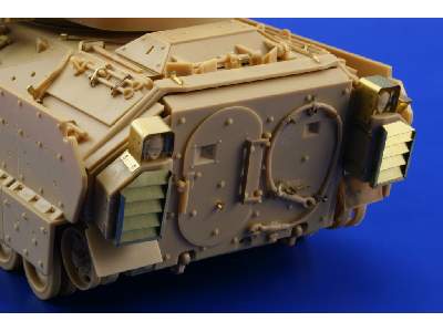 M-2A2 OIF 1/35 - Academy Minicraft - image 14