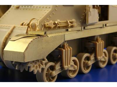 M-3 Grant fenders 1/35 - Academy Minicraft - image 2