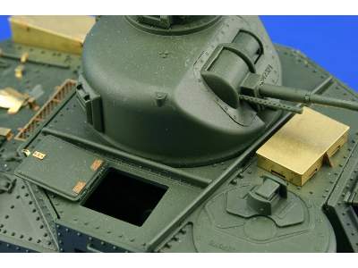 M-3 Lee exterior 1/35 - Academy Minicraft - image 6