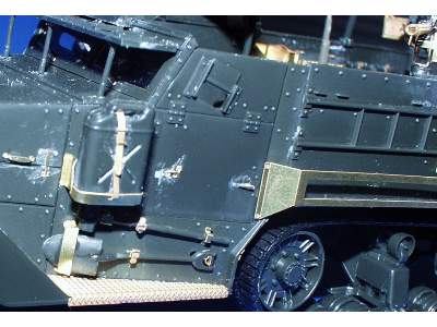 M-3A2 Half Track 1/35 - Tamiya - image 10