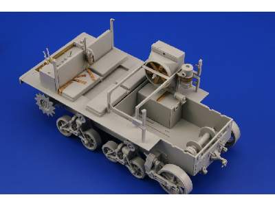 M-4 Tractor 90mm 1/35 - Hobby Boss - image 16