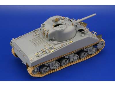 M-4A2 Sherman Tarawa 1/35 - Dragon - image 4