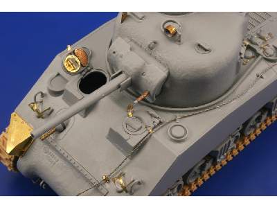 M-4A2 Sherman Tarawa 1/35 - Dragon - image 7