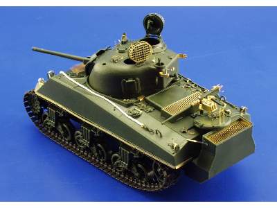 M-4A2 Sherman US Marines 1/35 - Academy Minicraft - image 5