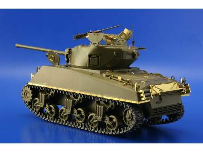 M-4A3 Sherman 76mm gun 1/35 - Italeri - image 10