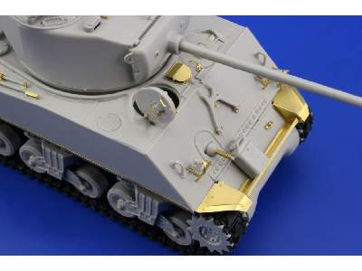 M-4A3 Sherman (76mm) W 1/48 - Hobby Boss - image 8