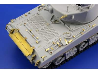 M-4A3 Sherman (76mm) W 1/48 - Hobby Boss - image 13