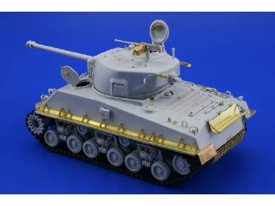 M-4A3E8 Sherman 1/48 - Hobby Boss - image 5