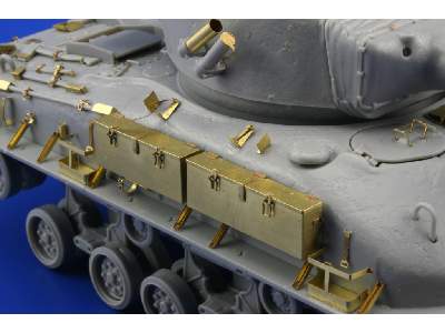 M-51 Isherman tool boxes 1/35 - Dragon - image 3