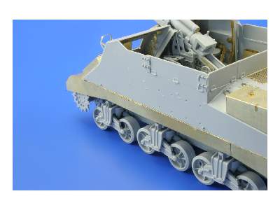 M-7 Mid production fenders 1/35 - Dragon - image 4