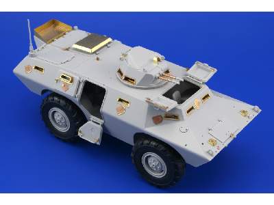 M-706 CAR 1/35 - Hobby Boss - image 5