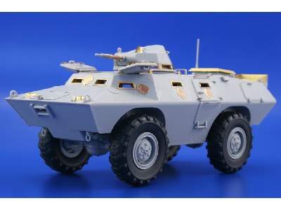 M-706 CAR 1/35 - Hobby Boss - image 14