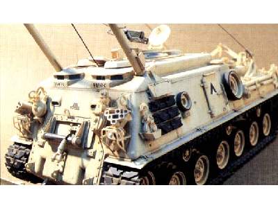 M88A1 Recovery Tank Bergpanzer - image 2