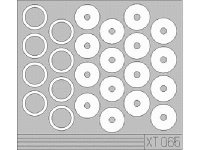  Sd. Kfz.250 wheel mask 1/35 - Dragon - masks - image 1