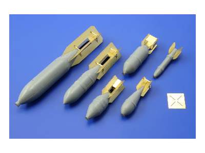 Il-2 armament and bomb tails 1/32 - Hobby Boss - image 4