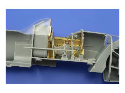 Il-2 single seater interior S. A. 1/32 - Hobby Boss - image 4