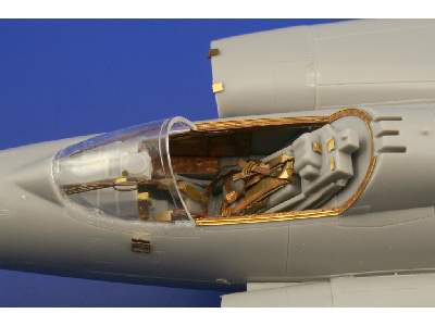 J-35 Draken S. A. 1/48 - Hasegawa - - image 2