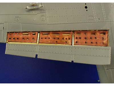 Ki-84 Hayate landing flaps 1/48 - Hasegawa - image 4