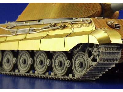 King Tiger Porsche fenders 1/35 - Dragon - image 6