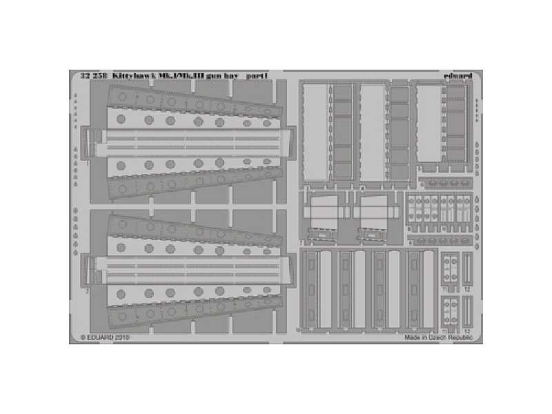 Kittyhawk Mk. I/Mk. III gun bay 1/32 - Hasegawa - image 1