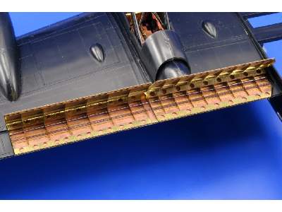 Lancaster landing flaps 1/48 - Tamiya - image 4