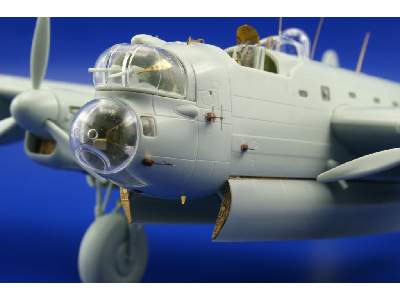 Lancaster Mk. I/Mk. III exterior 1/72 - Revell - image 9