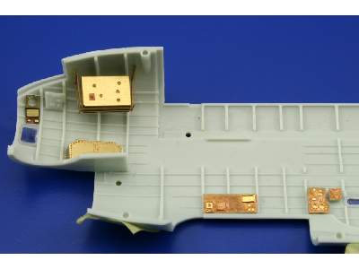 Lancaster Mk. I/Mk. III interior S. A. 1/72 - Revell - image 6