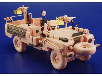 Land Rover SAS 1/35 - Tamiya - image 2