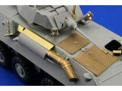 LAV-25 Piranha 1/35 - Trumpeter - image 5