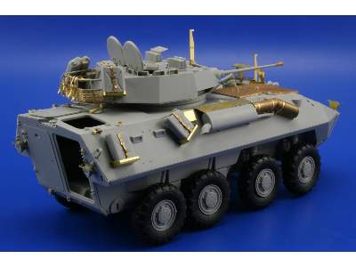 LAV-25 Piranha 1/35 - Trumpeter - image 8