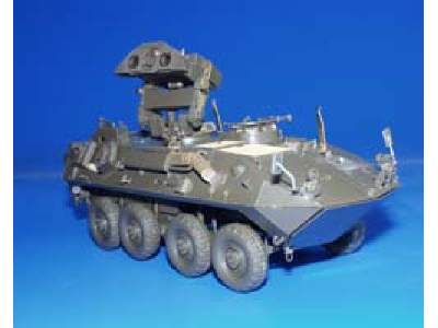 LAV-25 TUA 1/35 - Italeri - image 7