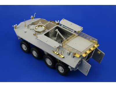 LAV Mortar Carrier 1/35 - Trumpeter - image 6