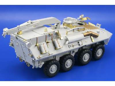 LAV-R 1/35 - Tamiya - image 7