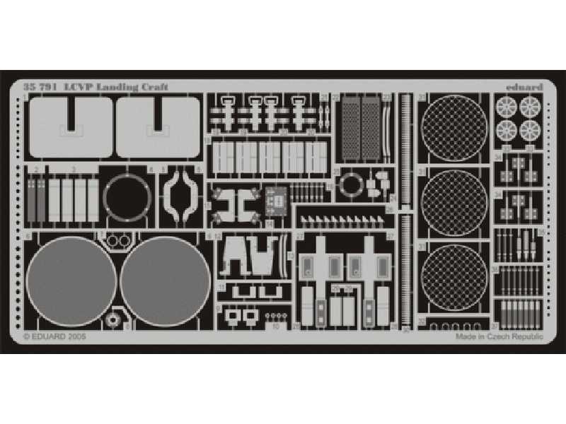 LCVP Landing Craft 1/35 - Italeri - image 1 LCVP Landing Craft 1/35 - Italeri - image 1