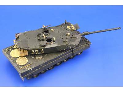 Leopard 2A6 1/35 - Italeri - image 8