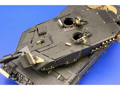 Leopard 2A6 1/35 - Italeri - image 9