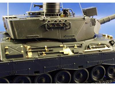 Leopard A4 1/35 - Tamiya - image 7