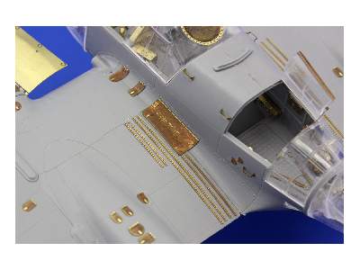 Fw 189 surface access S. A. 1/48 - Great Wall Hobby - image 2