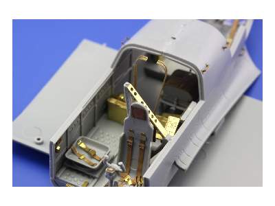 Fw 189A-2 interior S. A. 1/48 - Great Wall Hobby - image 9