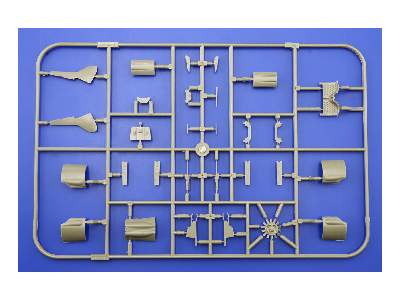 Fw 190A-7 1/48 - image 11