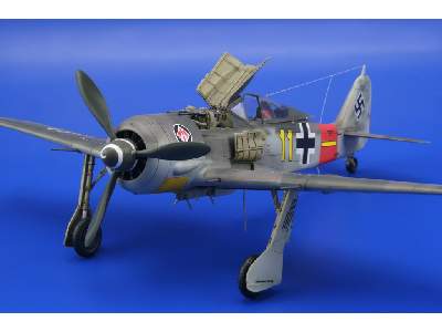 Fw 190A-8 1/48 - image 17