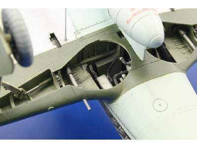 Fw 190D-9 1/48 - image 32