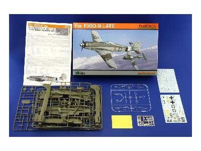 Fw 190D-9 LATE 1/48 - image 2