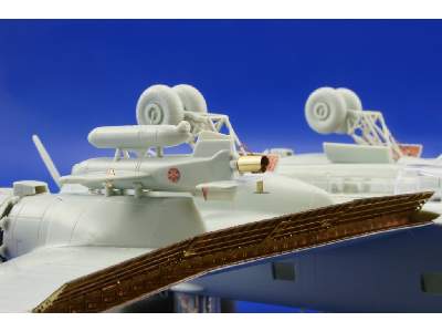 Fw 200C Condor landing flaps 1/72 - Revell - image 6