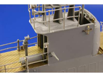 Gato class submarine 1/72 - Revell - image 9