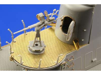 Gato class submarine 1/72 - Revell - image 13